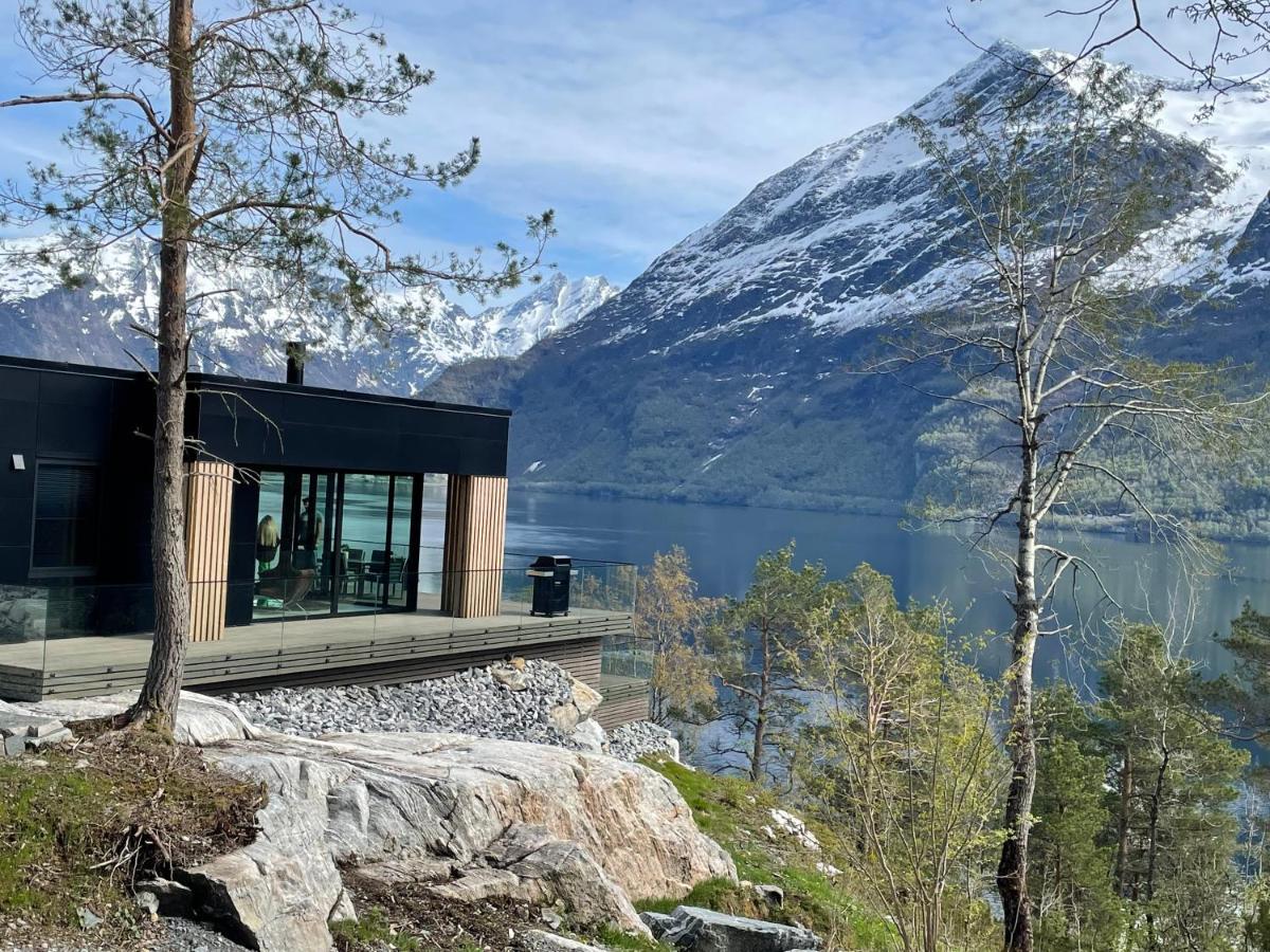 Villa Kristina / Andalsnes Torvik Exterior foto