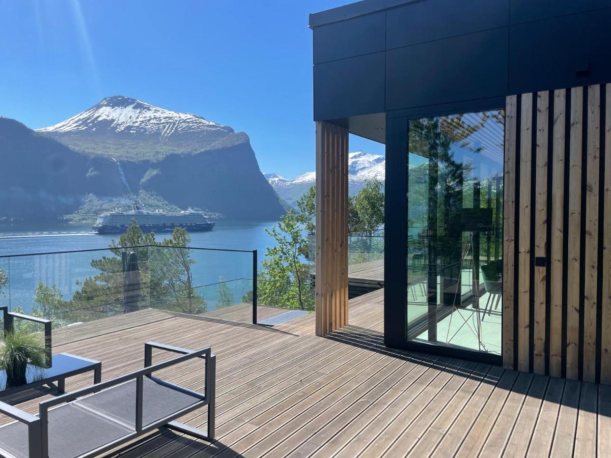 Villa Kristina / Andalsnes Torvik Exterior foto