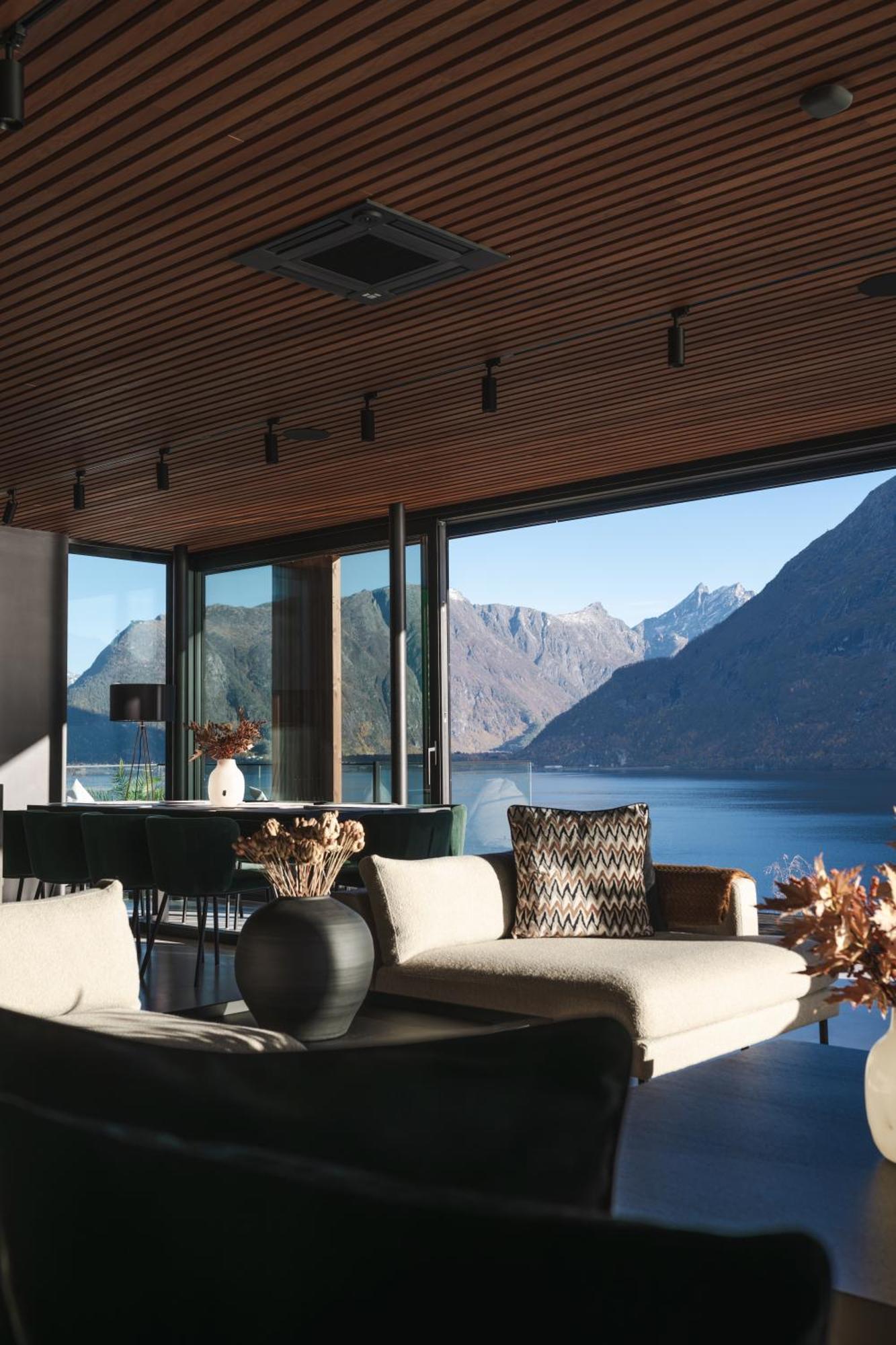 Villa Kristina / Andalsnes Torvik Exterior foto